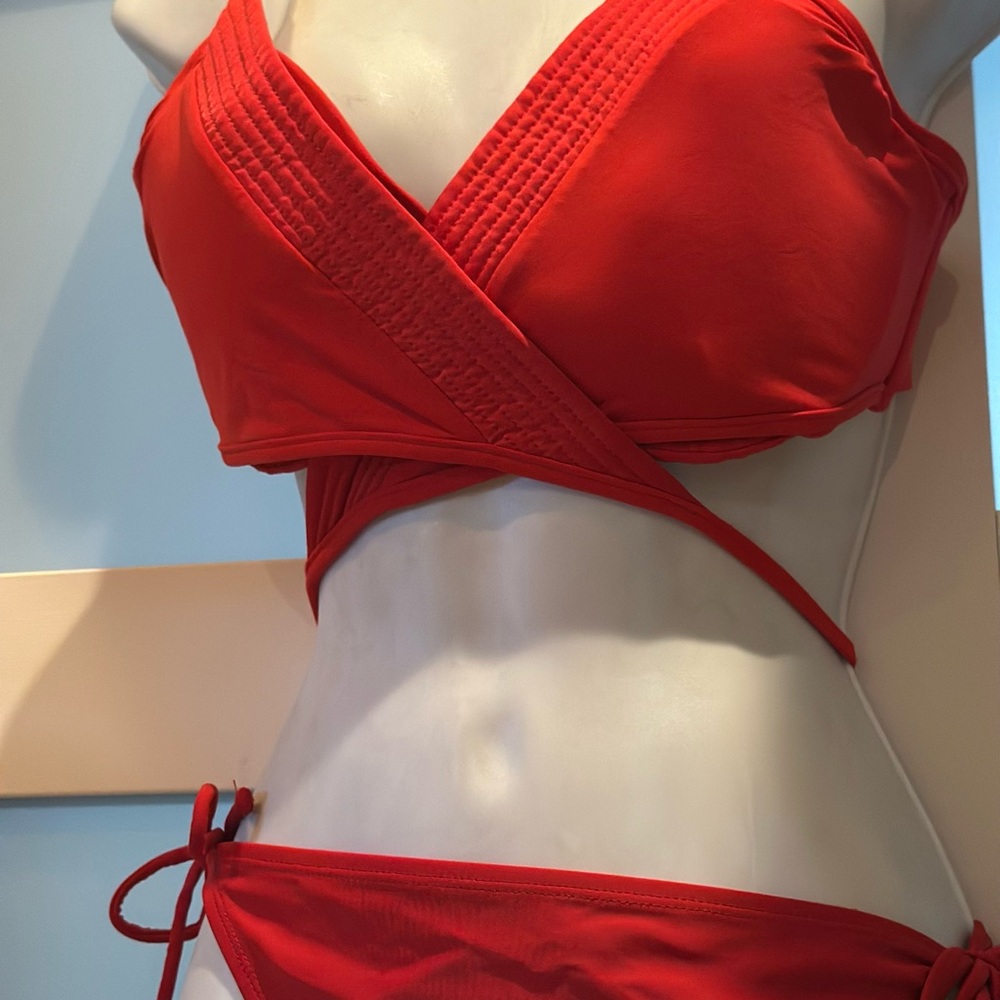 Red Wrap Bikini Set 2 ways to wear top! NWOT